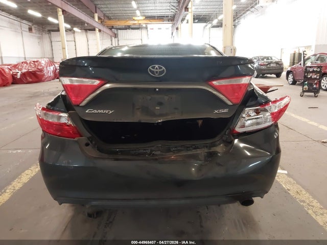 Toyota Camry Xse