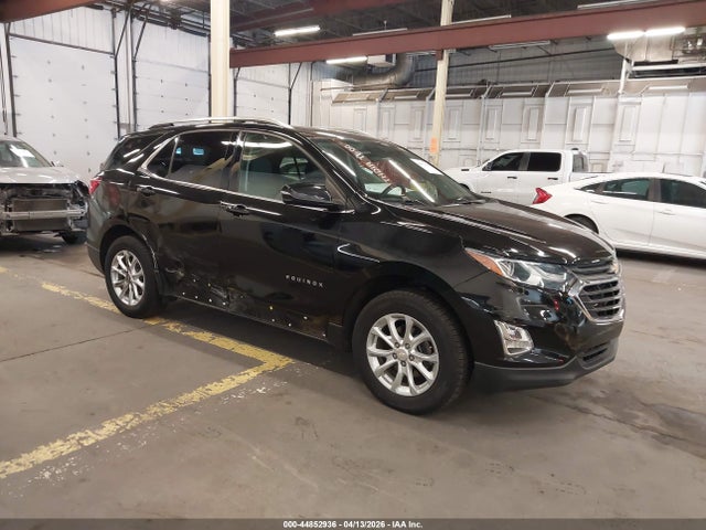Salvage Chevrolet Equinox Image