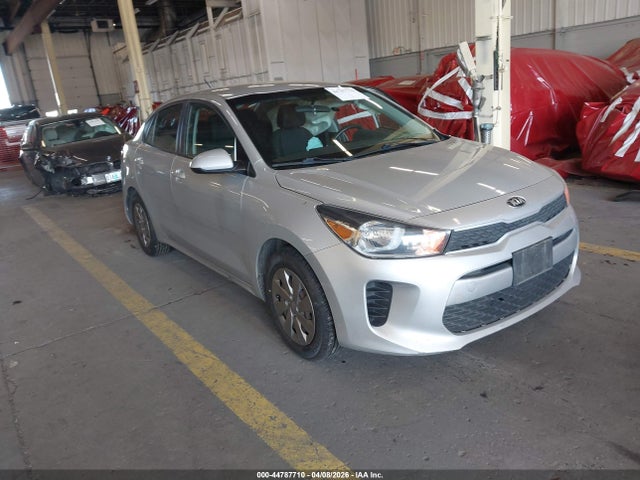Salvage Kia Rio Image