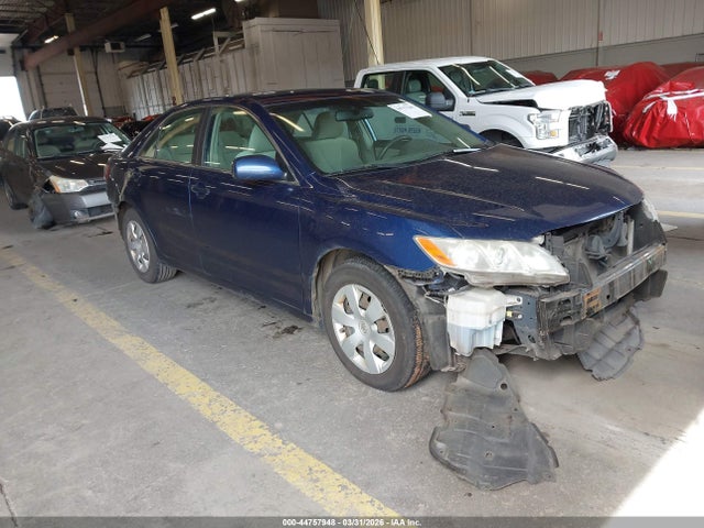 Salvage Toyota Camry Image