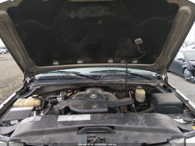 Cadillac Escalade Standard