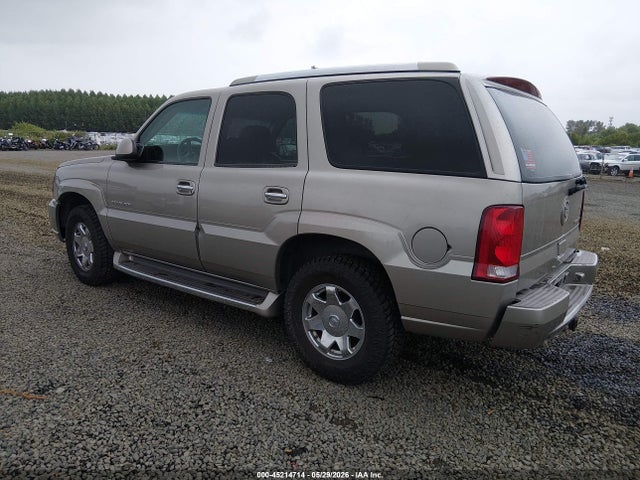 Cadillac Escalade Standard