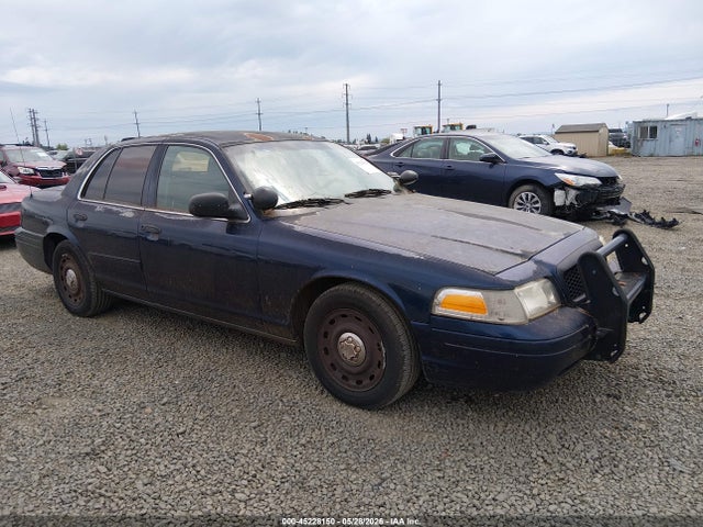 Salvage Ford Crown Victoria Image