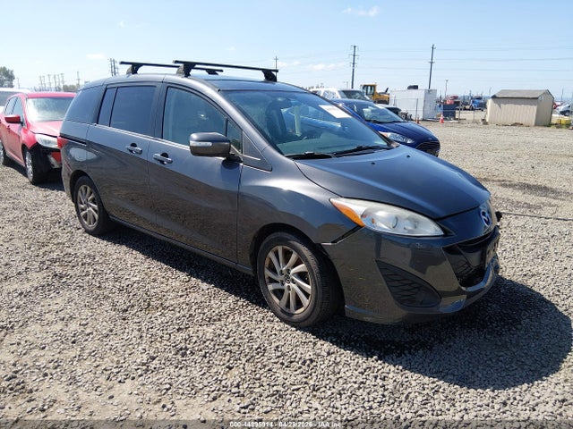 Salvage Mazda Mazda5 Image
