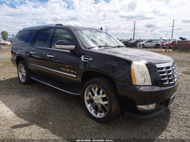 Salvage Cadillac Escalade Image