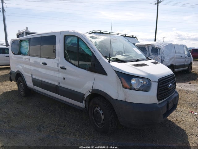 Salvage Ford Transit Image