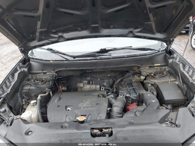 Mitsubishi Outlander Se