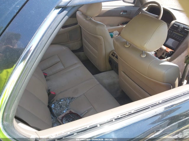 Lexus LS 400