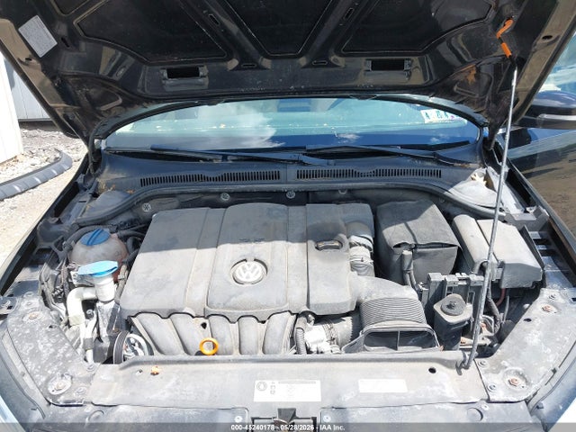 Volkswagen Jetta 2.5l Se