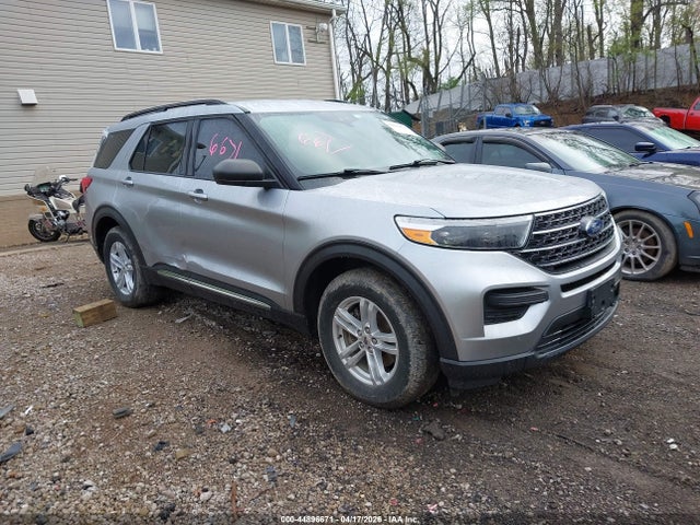 Salvage Ford Explorer Image
