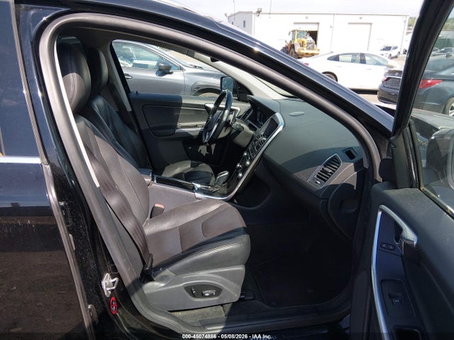 Volvo XC60 T6 Premier Plus