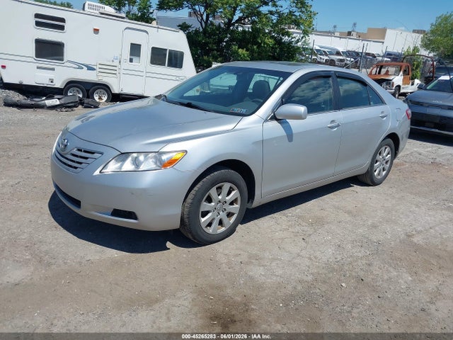 Toyota Camry Xle V6