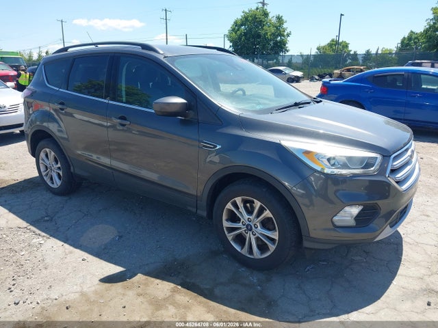 Salvage Ford Escape Image