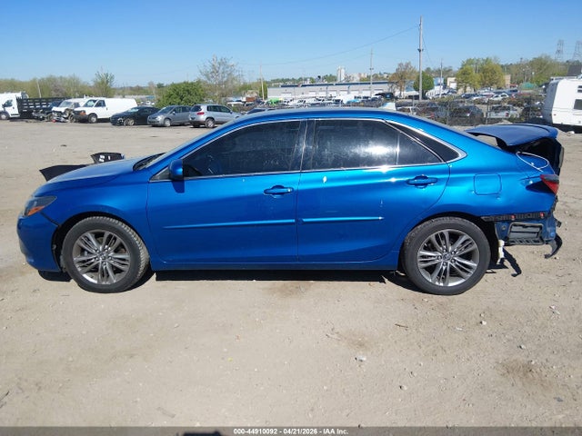 Toyota Camry Se