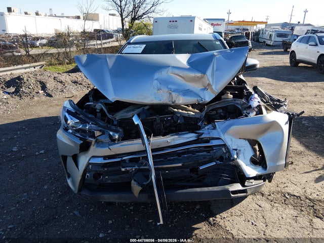 Toyota Highlander Limited