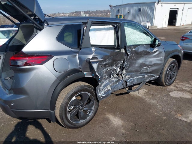 Nissan Rogue Sv