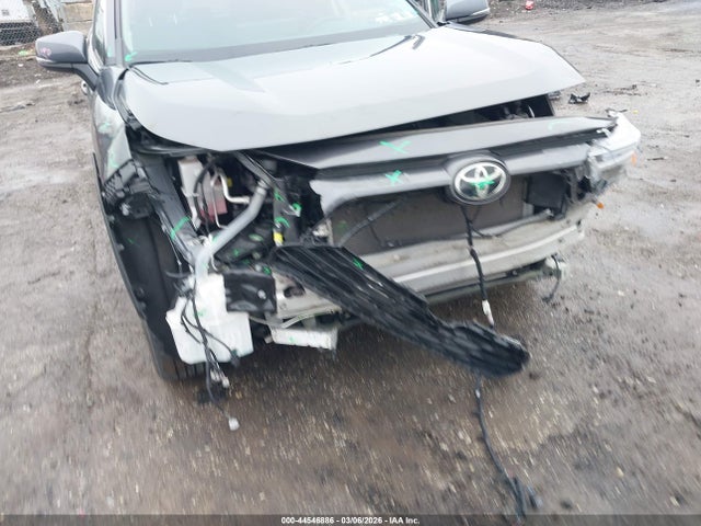 Toyota RAV4 Xle Premium