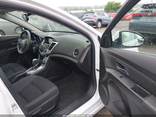 Chevrolet Cruze 1lt Auto