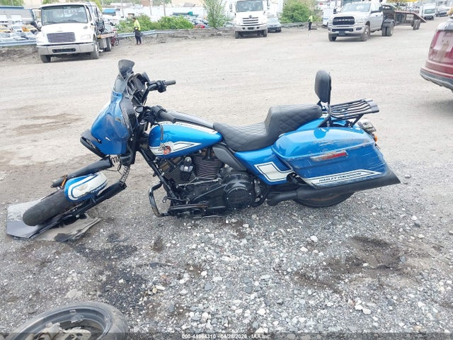 Harley-Davidson Flhxst