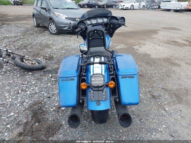 Harley-Davidson Flhxst