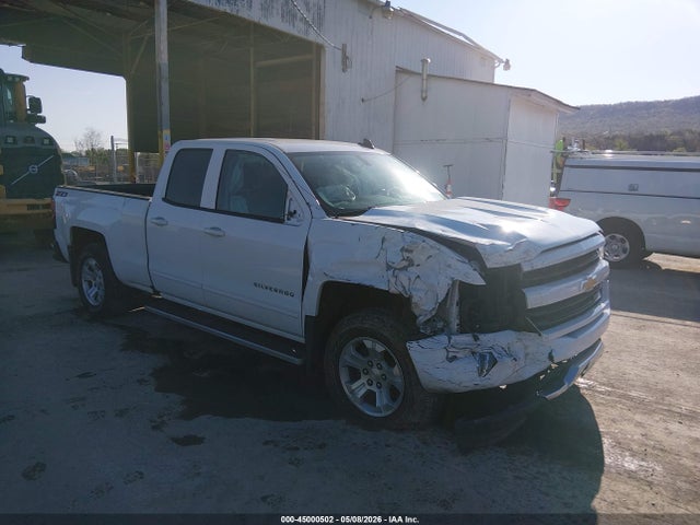 Salvage Chevrolet Silverado 1500 Image