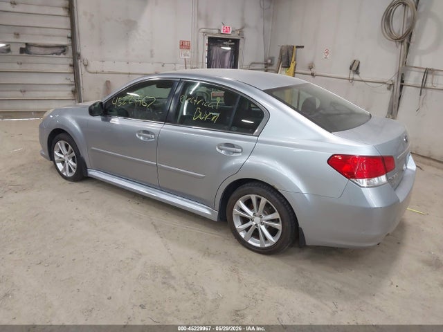Subaru Legacy 2.5i
