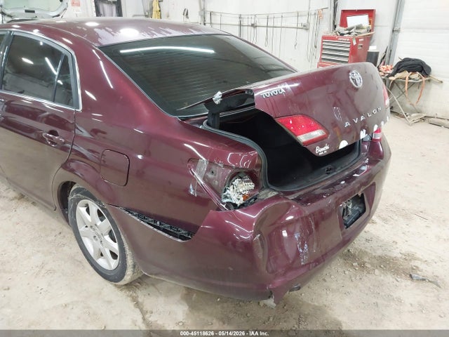 Toyota Avalon Xl
