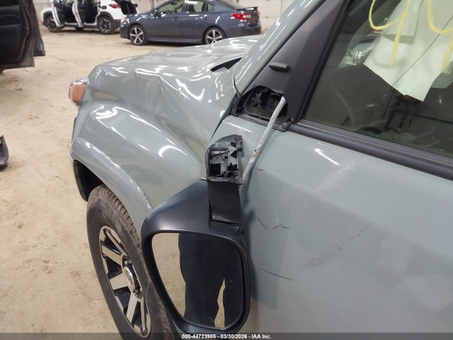 Toyota 4Runner Trd Off Road Premium
