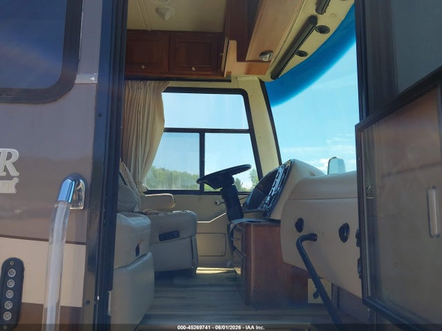 Roadmaster Monocoque