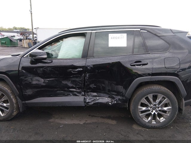 Toyota RAV4 Xle Premium