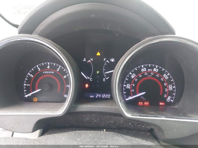 Toyota Highlander Base Plus V6