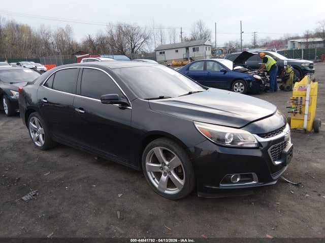 Salvage Chevrolet Malibu Image