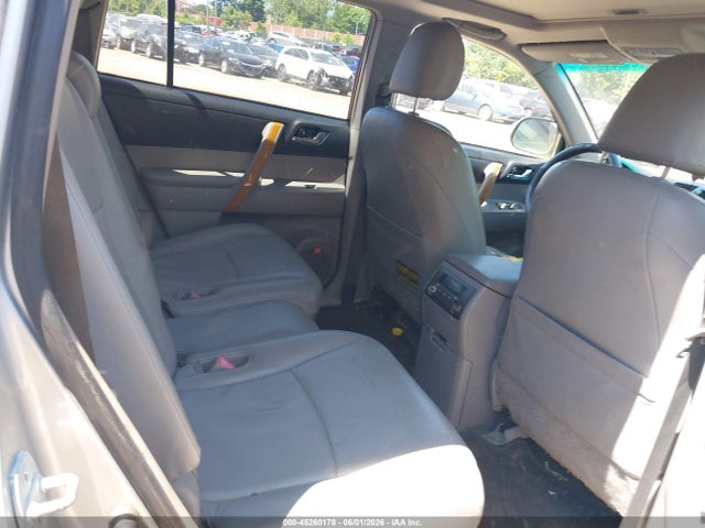 Toyota Highlander Limited