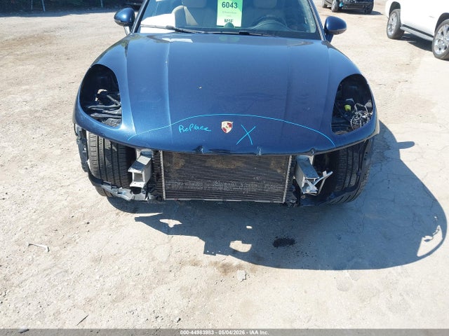 Porsche Macan S