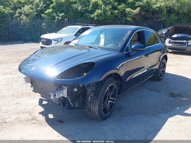 Porsche Macan S