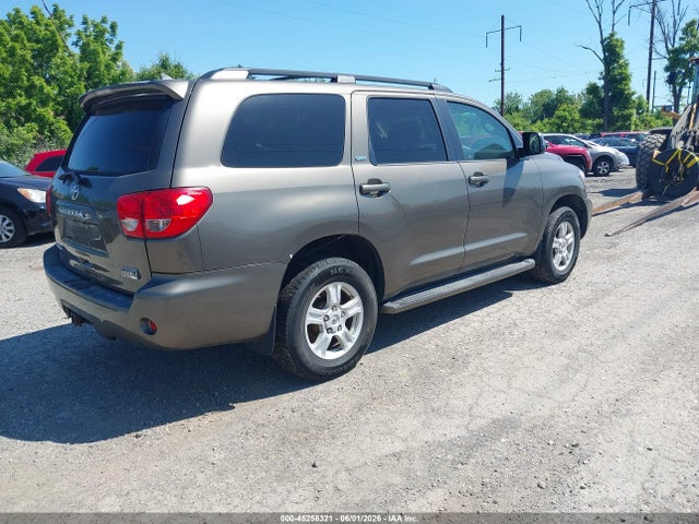 Toyota Sequoia Sr5 5.7l V8