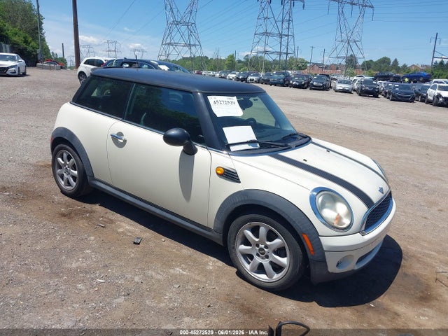 Salvage MINI Cooper Image