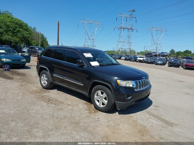 Salvage Jeep Grand Cherokee Image