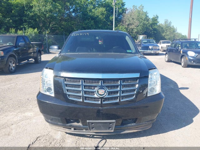 Cadillac Escalade Premium