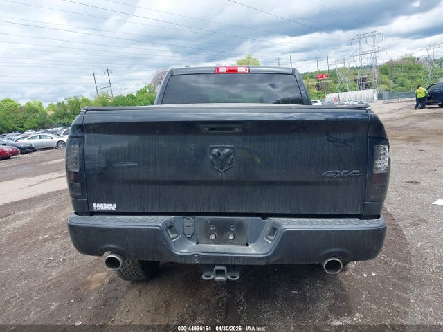 Ram 1500 Express  4x4 5'7 Box