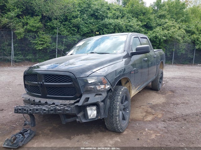 Ram 1500 Express  4x4 5'7 Box