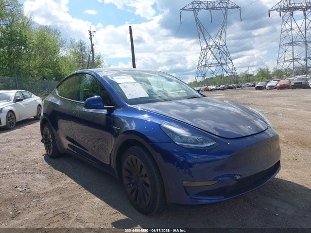 Salvage Tesla Model Y Image