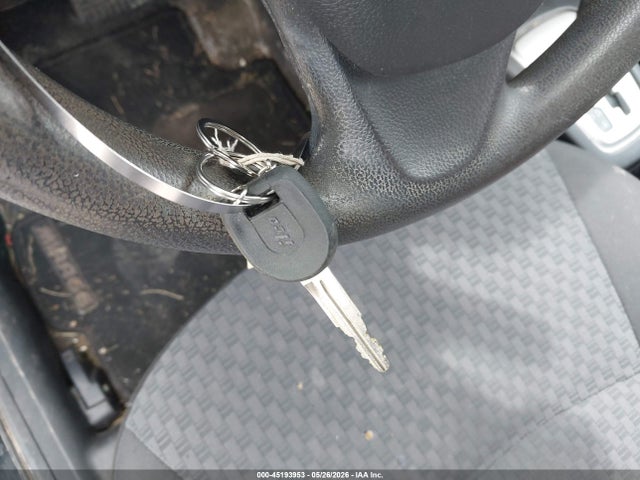 Mitsubishi Mirage Es