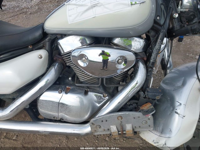 Suzuki Vl1500