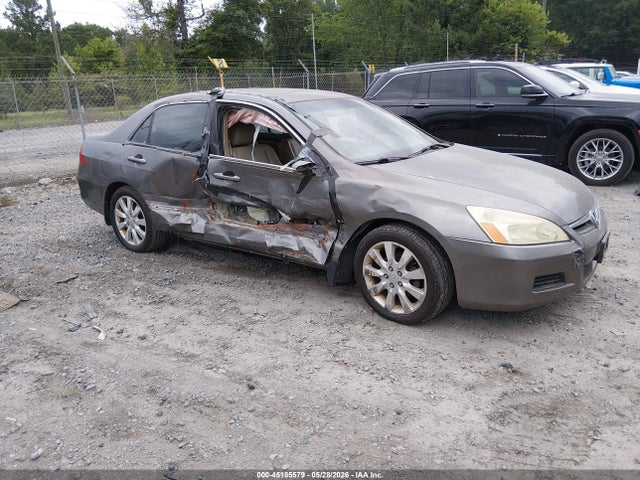 Salvage Honda Accord Image