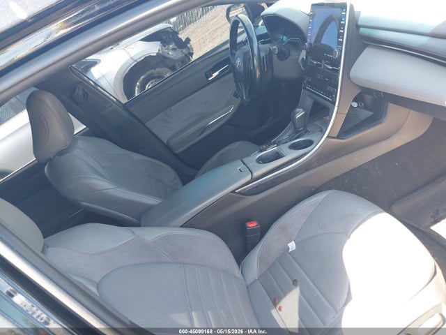 Toyota Avalon Touring