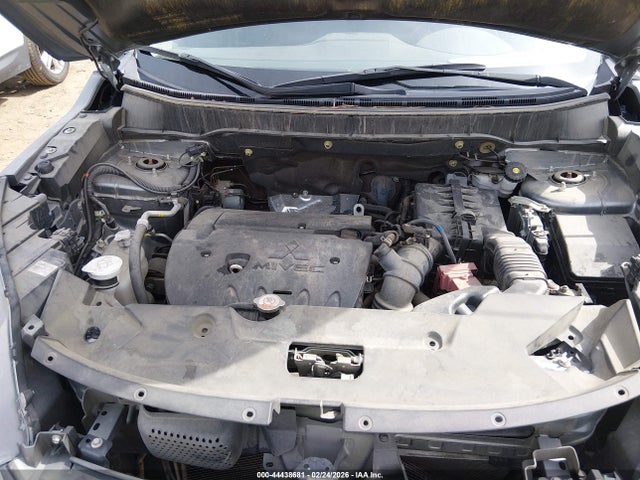 Mitsubishi Outlander 2.0 Se 2wd