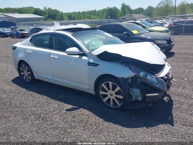 Salvage Kia Optima Image