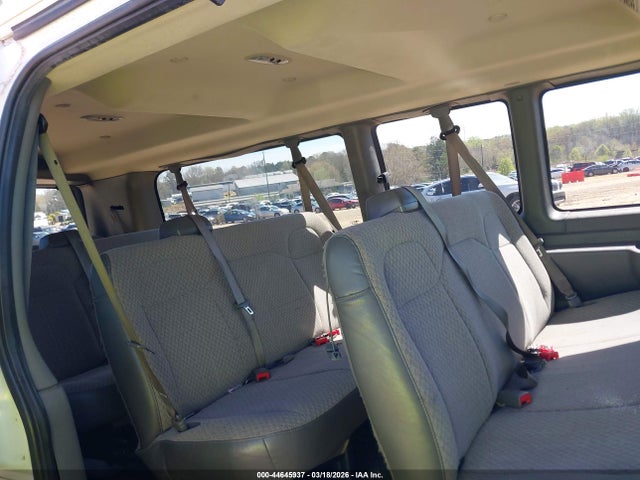Chevrolet Express Lt