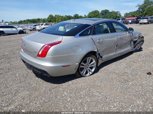 Jaguar XJ Xjl Portfolio